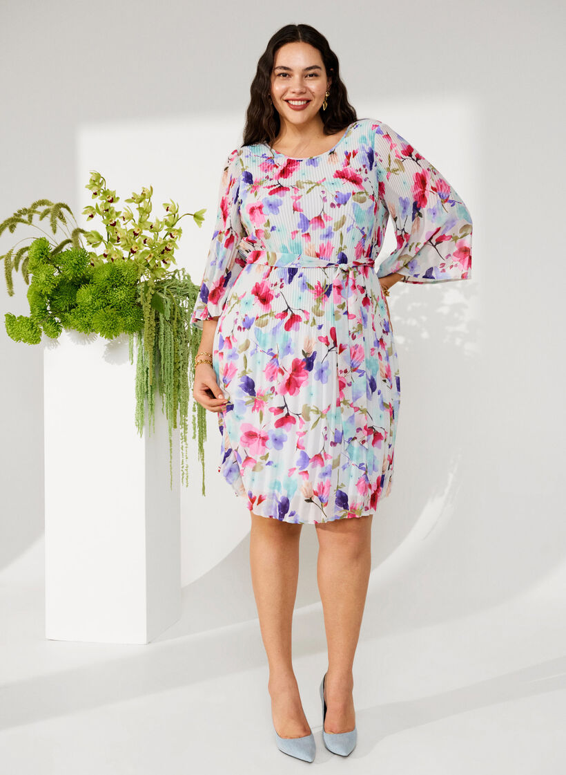 Printed pleated dress with waist tie, White/MultiFlowerAOP, Image image number 0