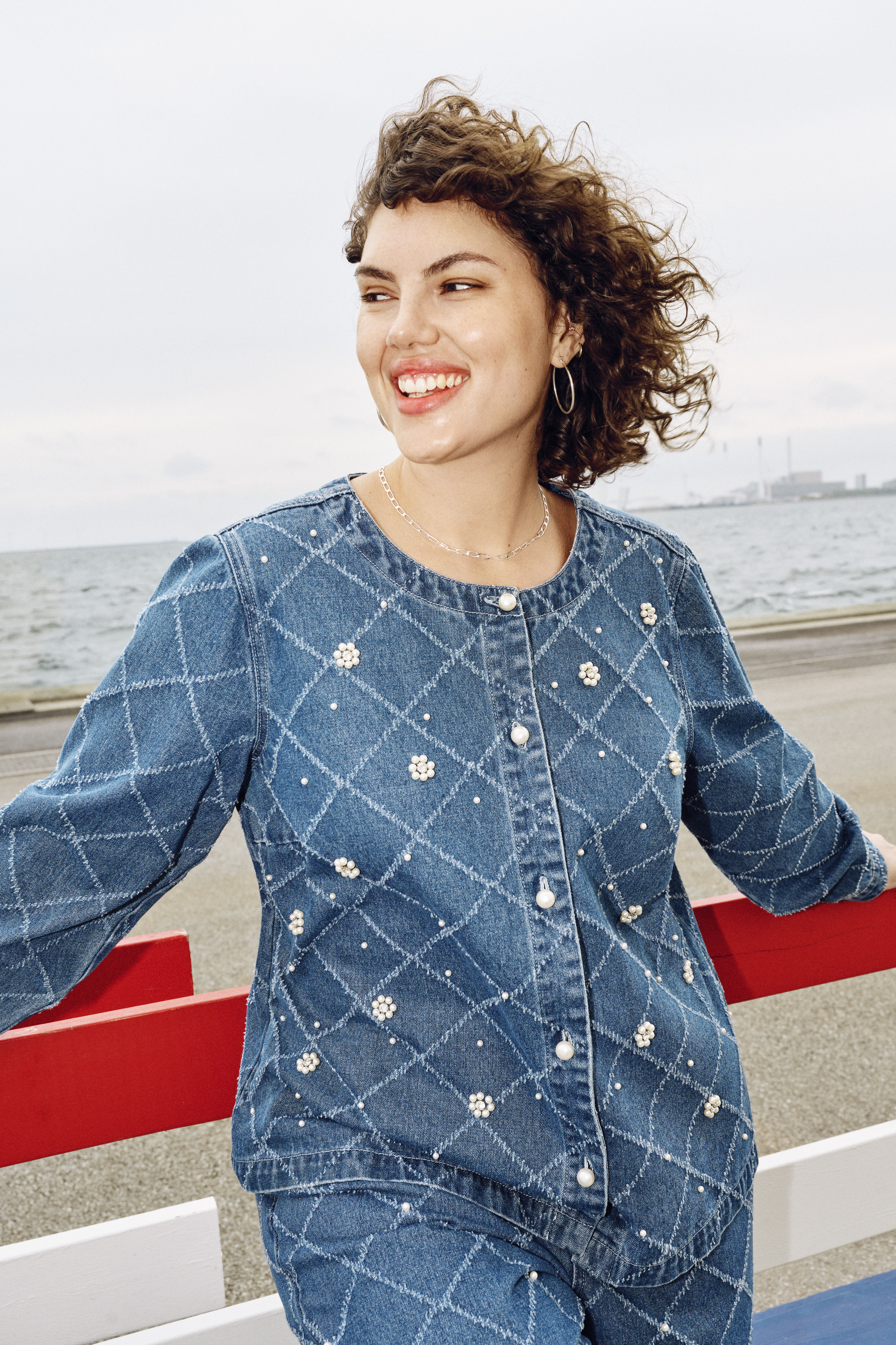 Zizzifashion Denim set with bead details, , Model