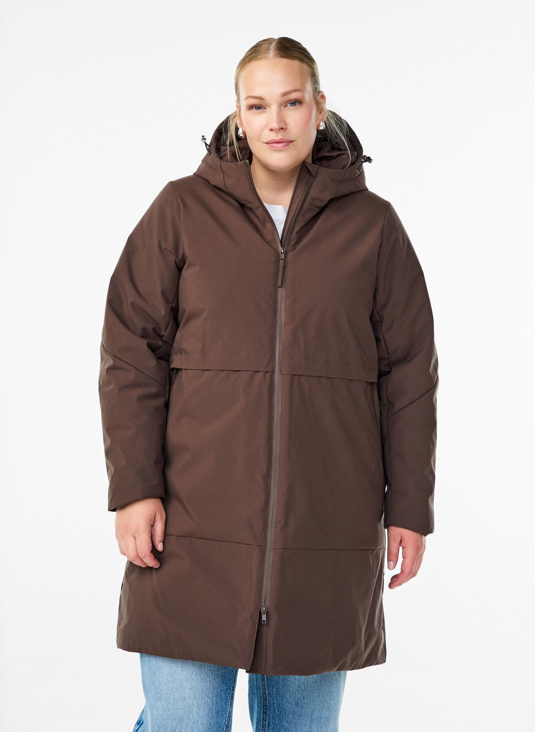 Winter jacket with adjustable waist, Brown, Model