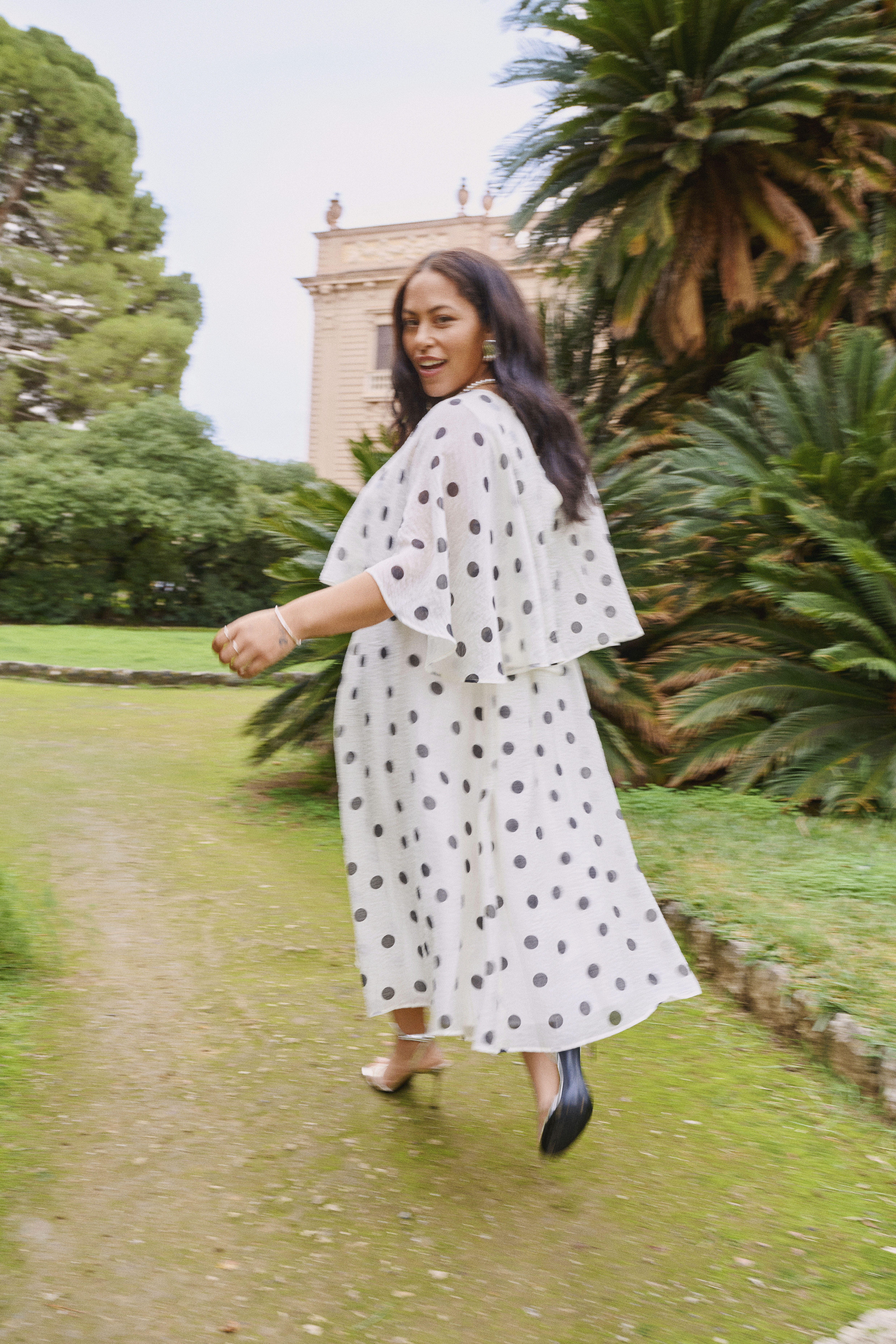 Zizzifashion Dots, , Model