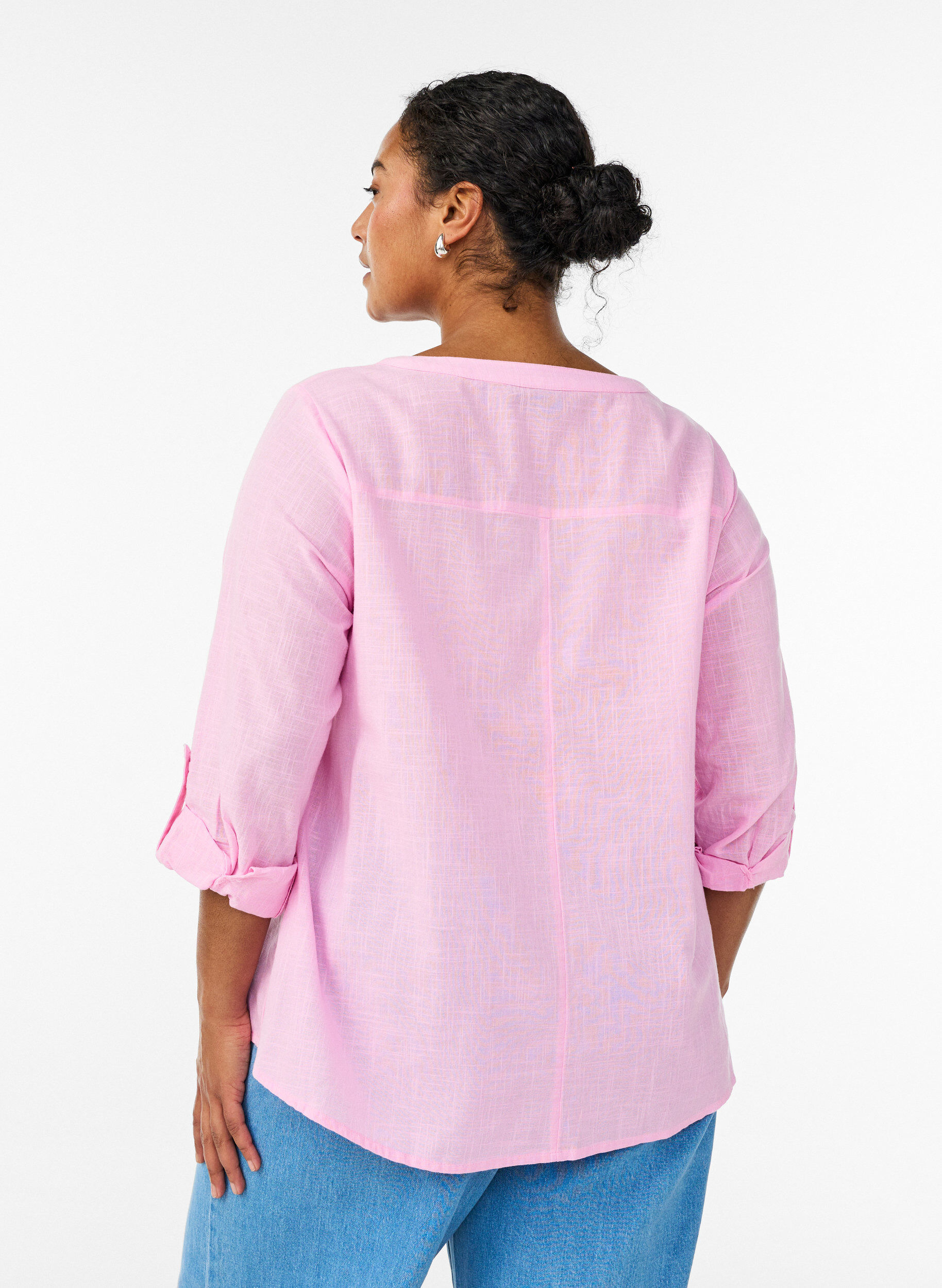 Zizzifashion Cotton shirt blouse with V-neck, Pink, Model image number 2