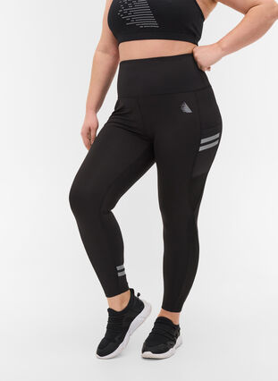 Cropped reflective gym leggings with pocket, Black/Reflex Lines, Model image number 2