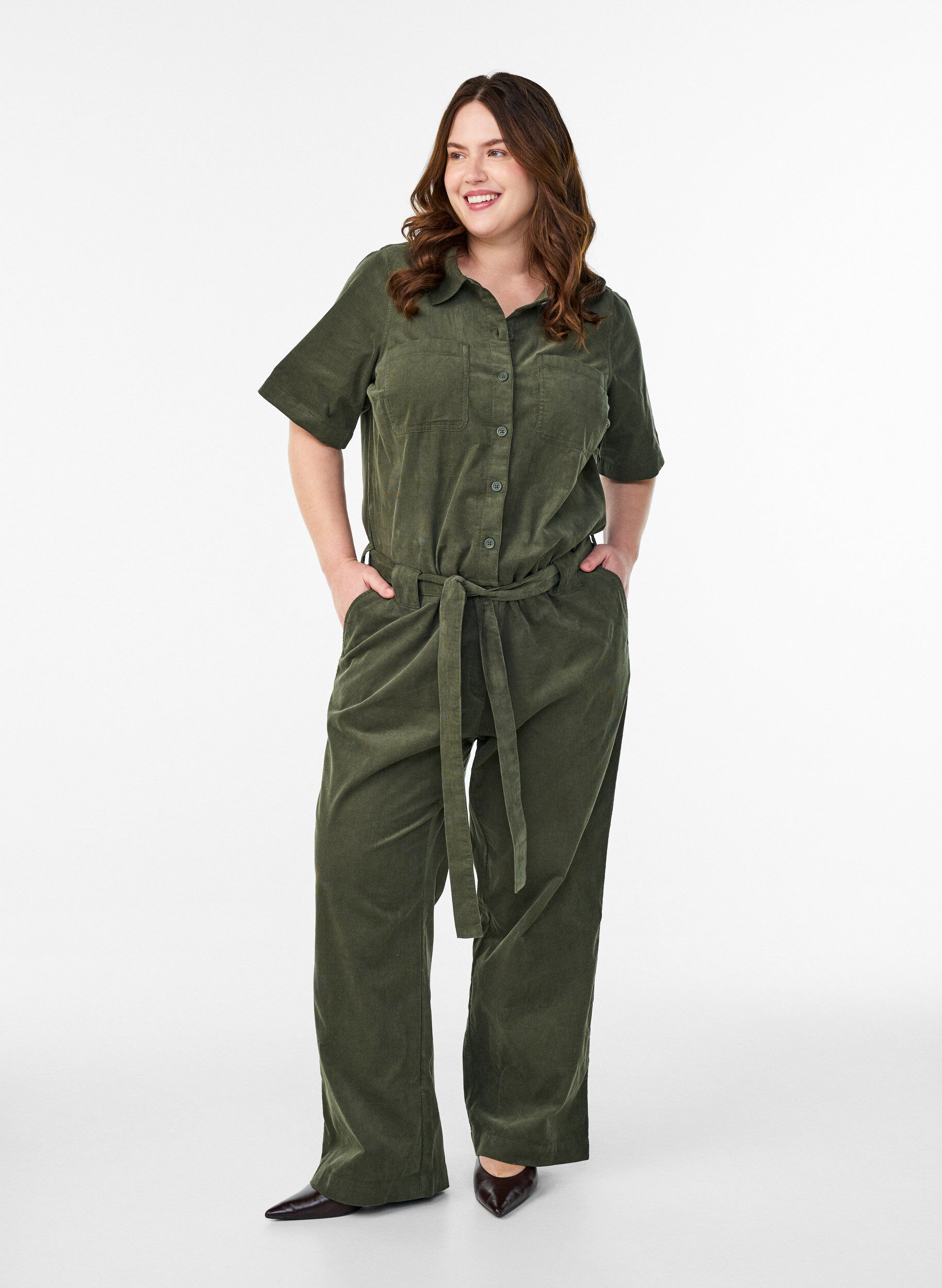 Corduroy jumpsuit with straight legs, Green, Model
