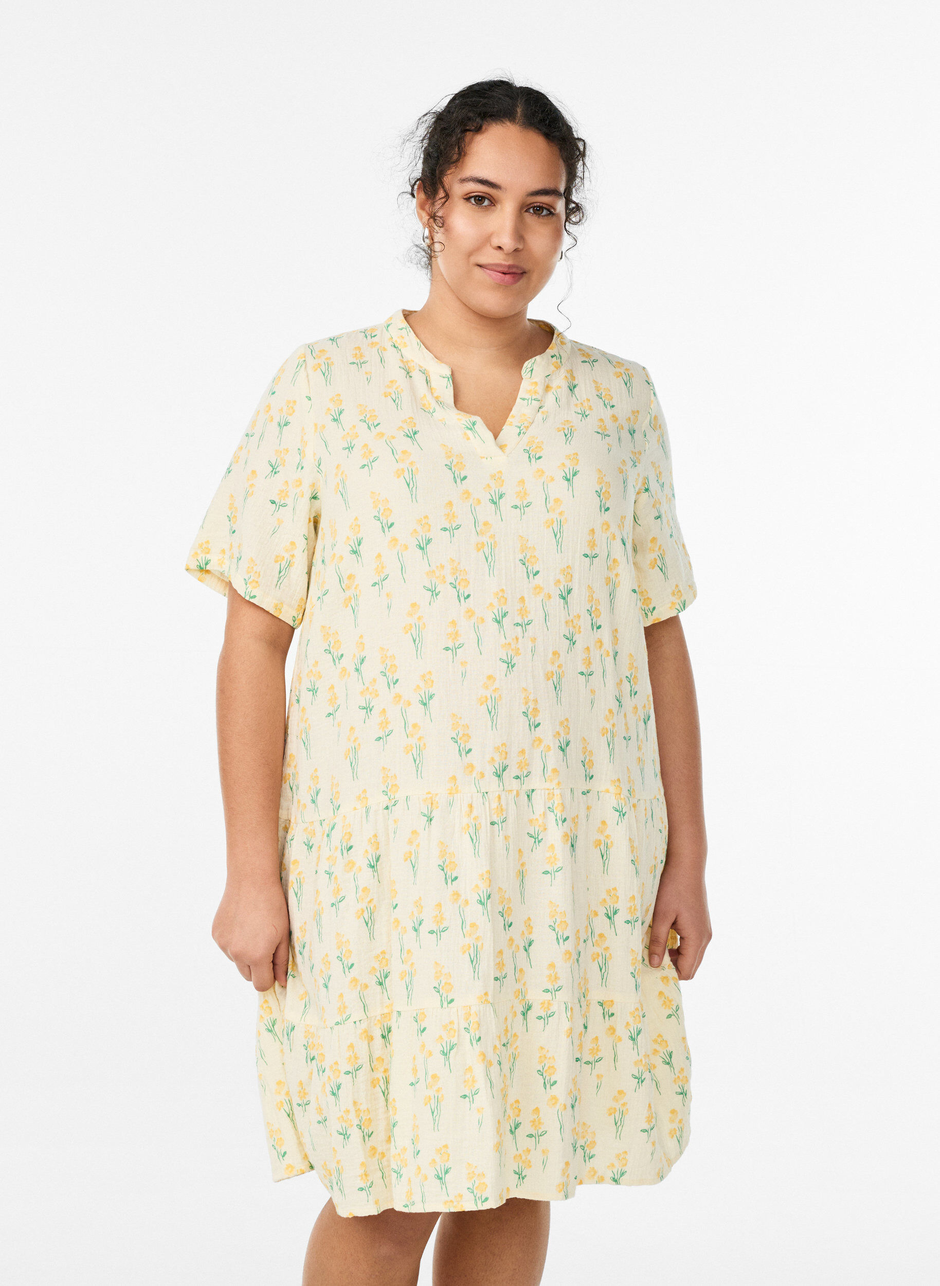 Short A-line dress in cotton muslin, Yellow, Model