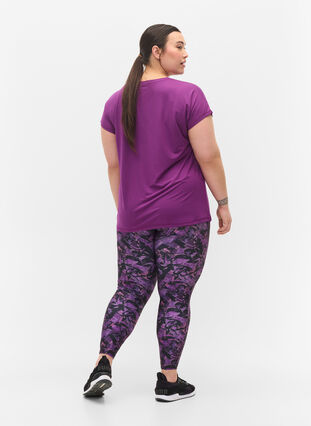 Cropped gym leggings with print, Multi Purple, Model image number 1