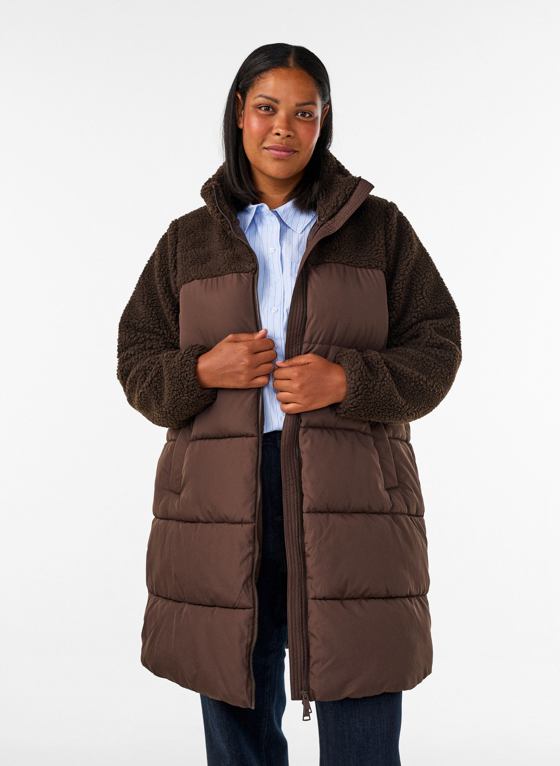Mid-length puffer jacket with teddy fleece, Brown, Model