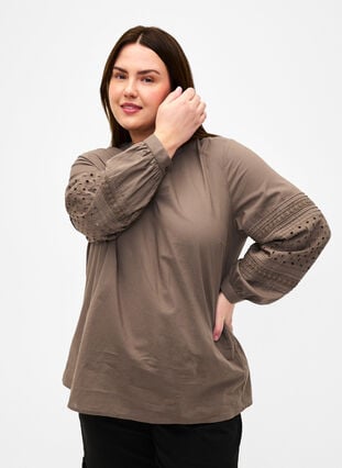 Long sleeve blouse with decorative details, Caribou, Model image number 0