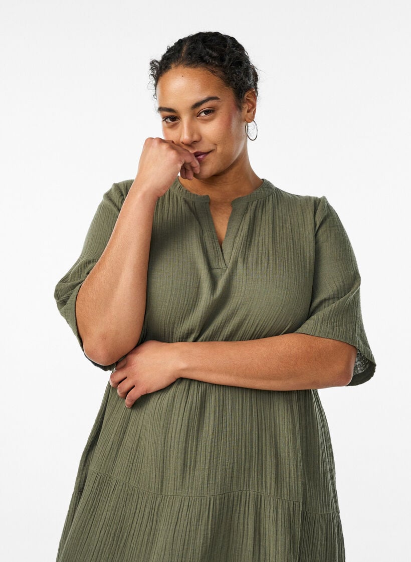 A-line midi dress in cotton muslin, Green, Model image number 2