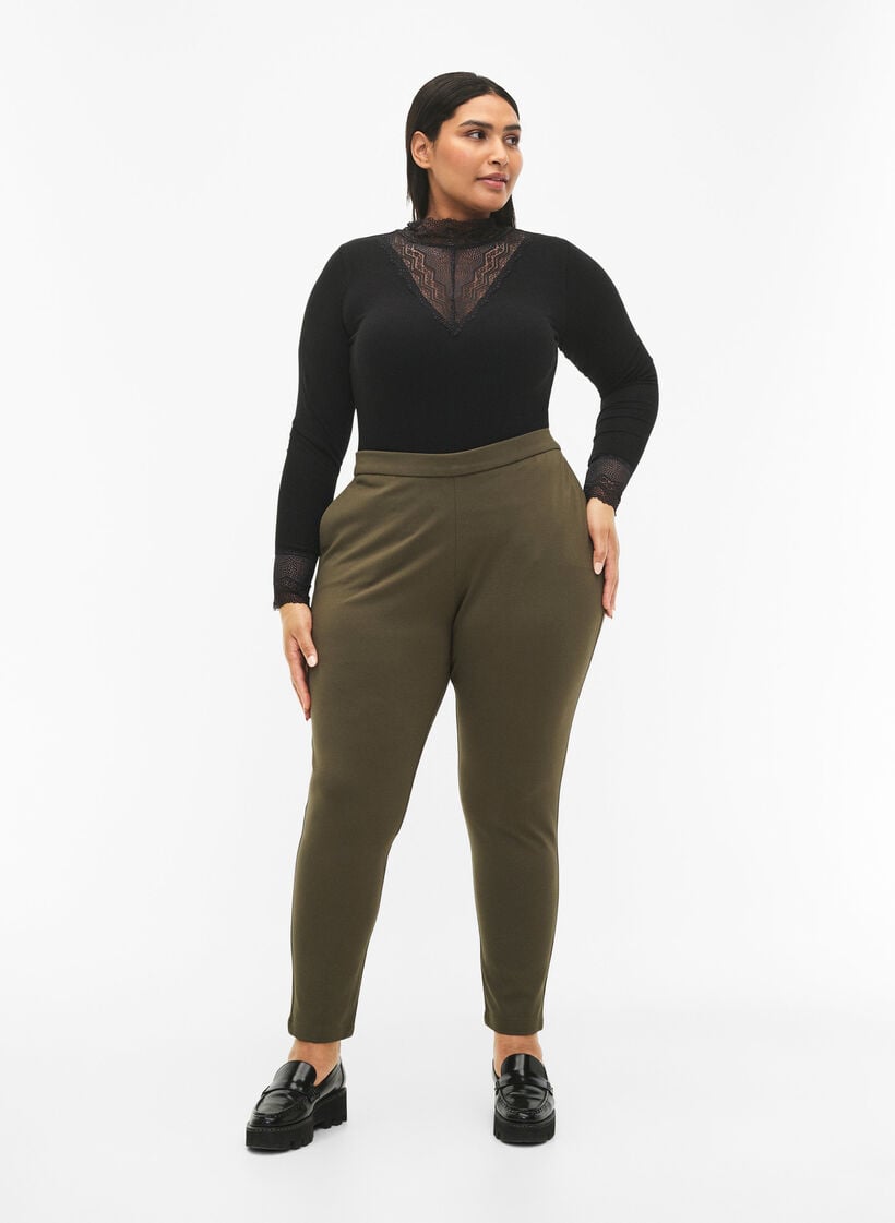 Cropped trousers with pockets, Green, Model image number 0