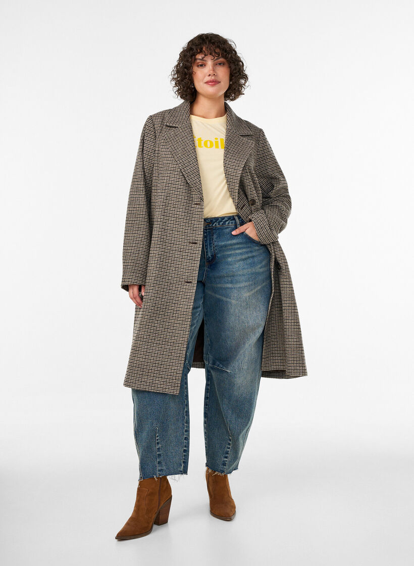 Mid-length checked coat, Brown, Model image number 0