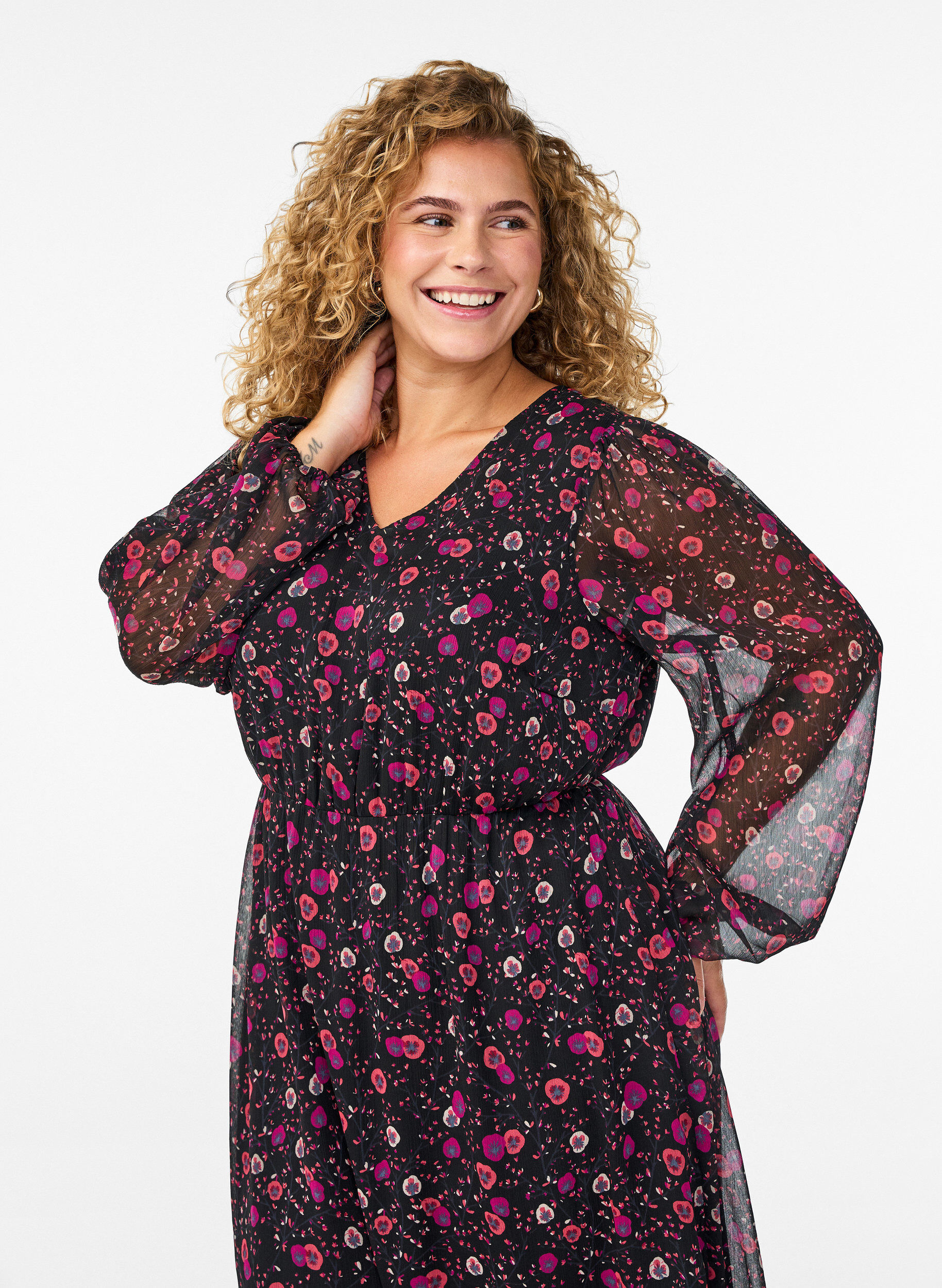 ZizzifashionChiffon dress with floral print and long sleeves, Black, Model image number 2