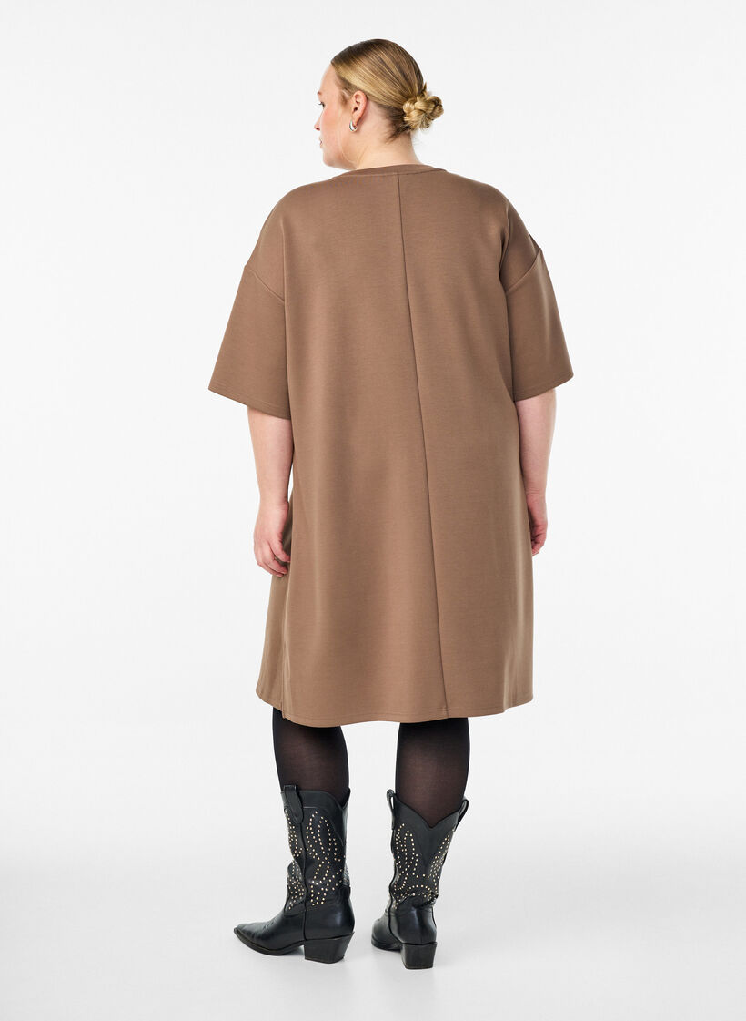 T-shirt dress in jersey with side slits, Brown, Model image number 2