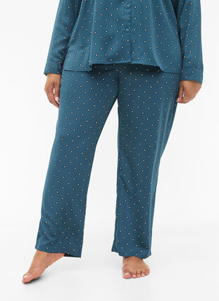 Printed pyjamas pants, Balsam AOP, Model image number 2