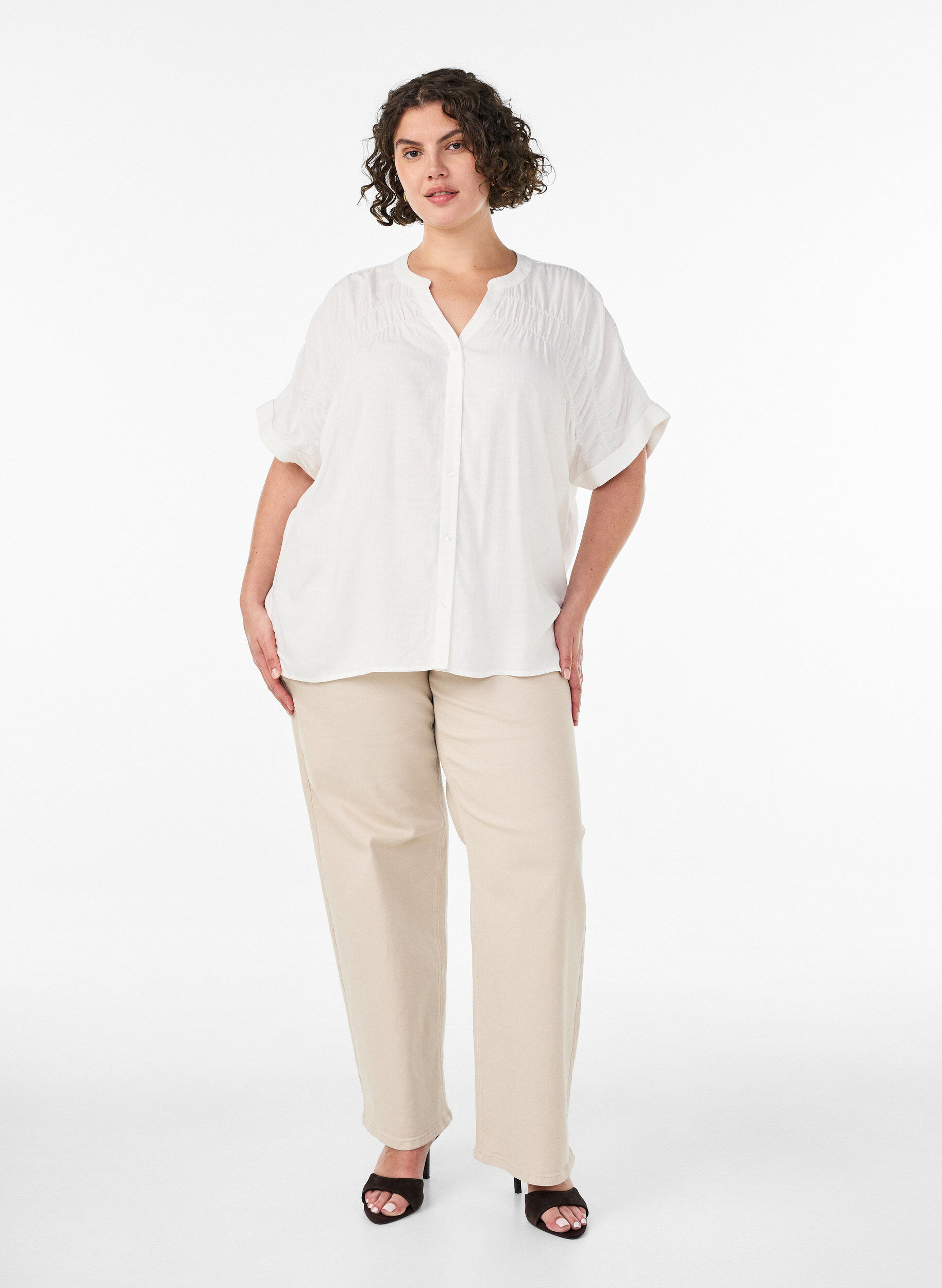 ZizzifashionViscose shirt with short sleeves and ruched detail, Vanilla, Model image number 1
