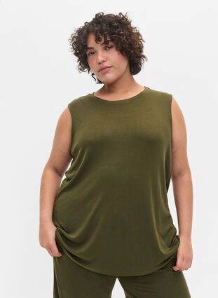 Sleeveless pyjama top in viscose, Ivy Green, Model image number 0