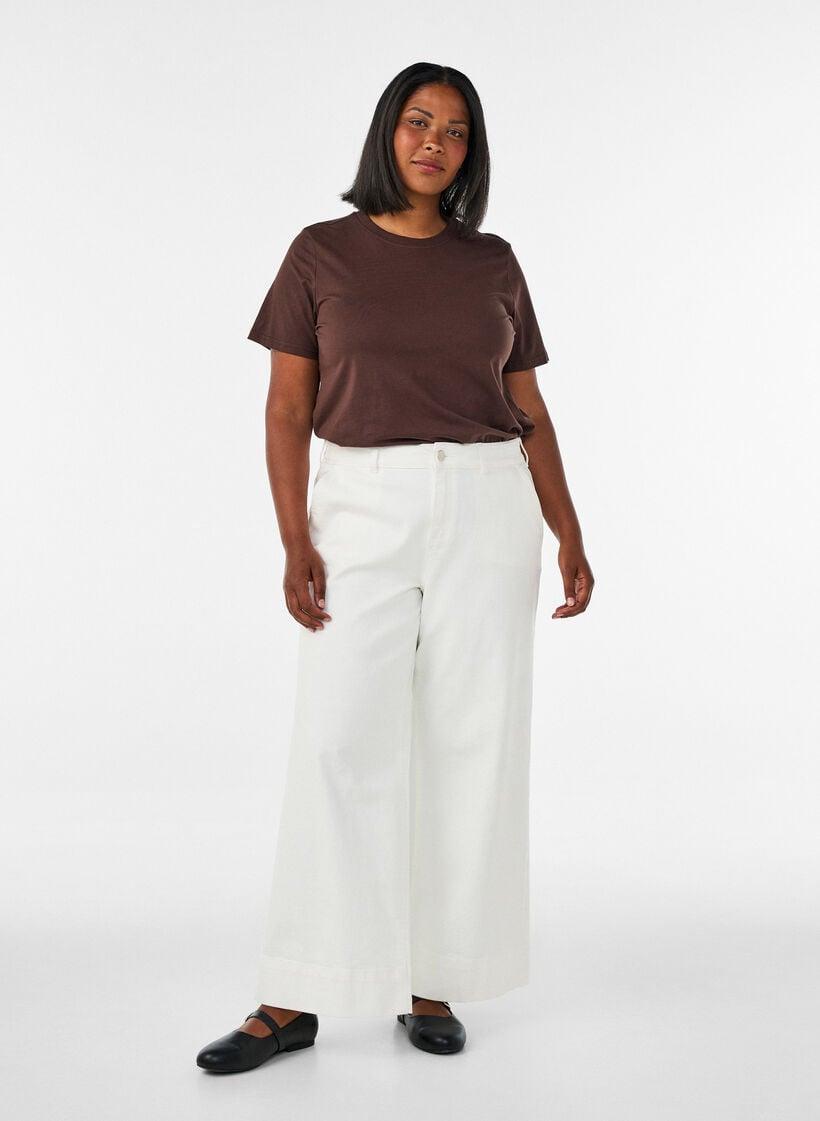 Basic cotton T-shirt with round neck, Brown, Model image number 1
