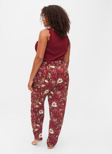 Pyjamas pants with floral print, Cabernet Flower Pr., Model image number 1