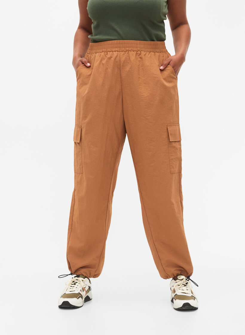 Cargo pants with adjustable elastic drawstring, Sand, Model image number 2