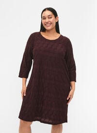 FLASH - Dress with texture and 3/4 sleeves, Fudge, Model