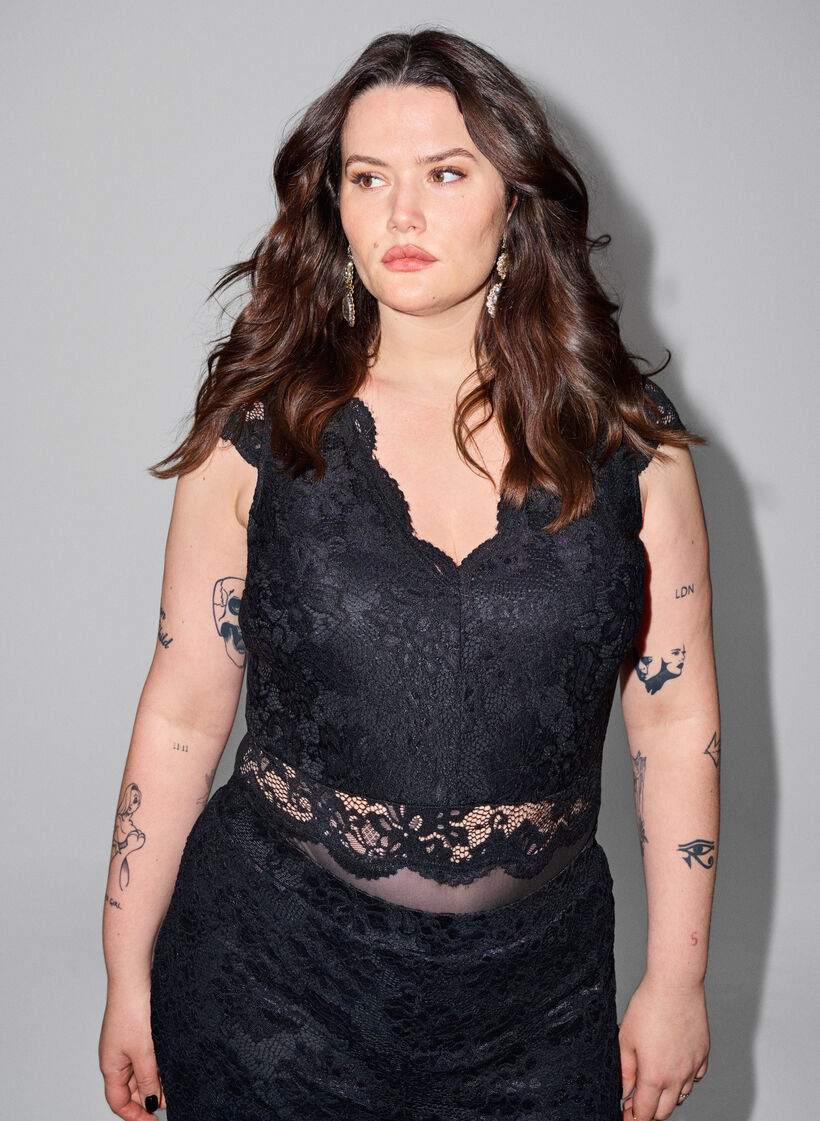 Bodystocking with lace and v-neckline, Black, Image image number 0