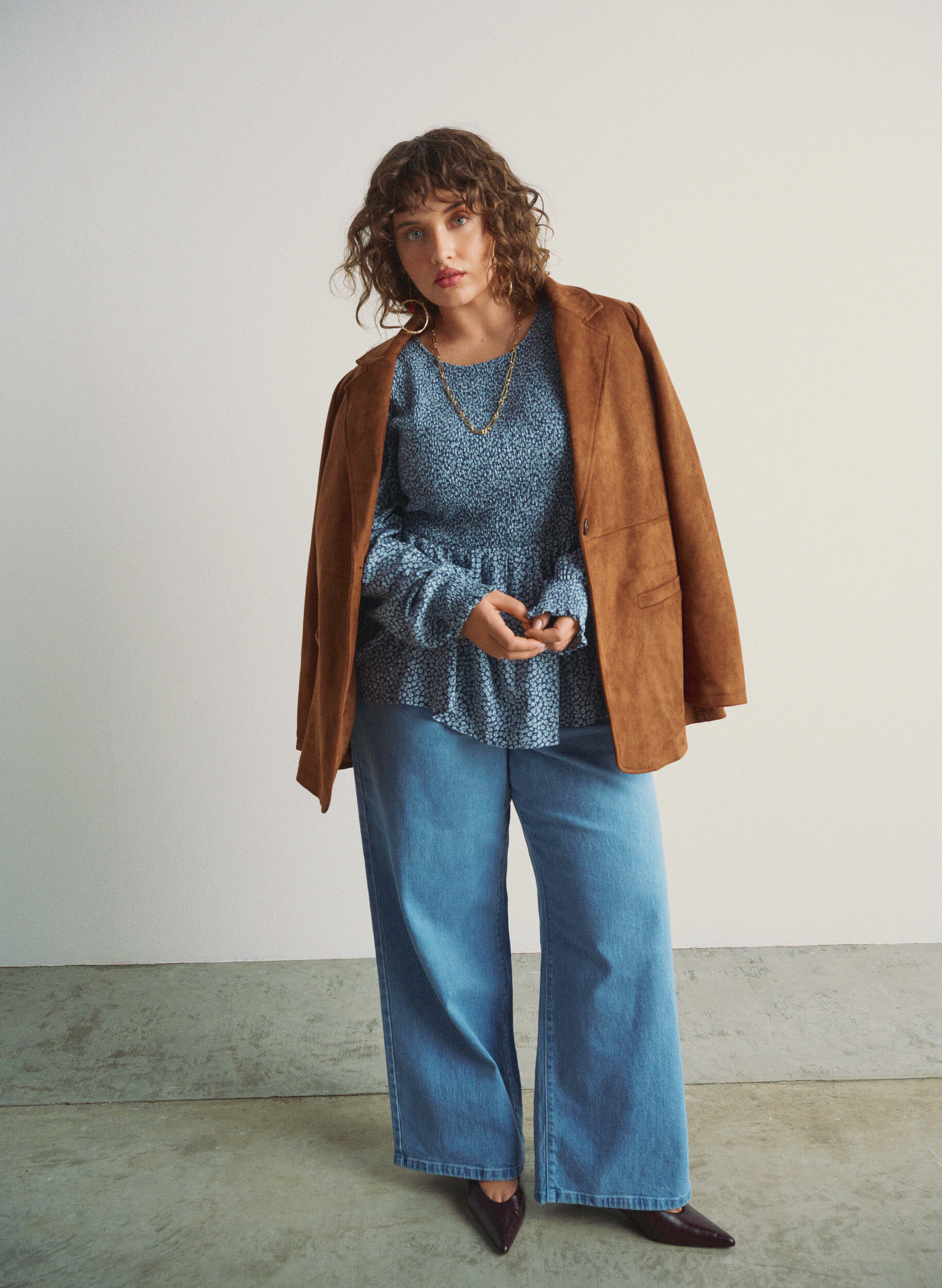 Zizzifashion Faux suede blazer, Brown, Image image number 0