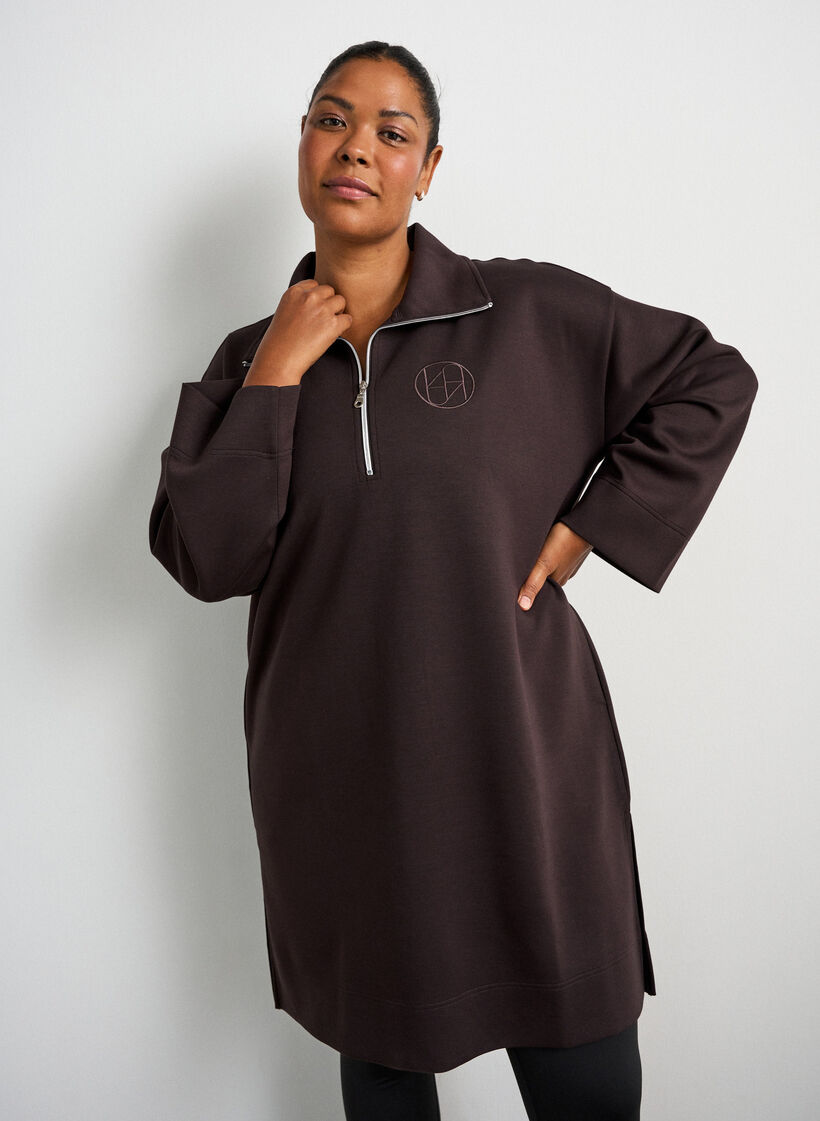 Sporty sweatshirt dress with a high collar and zip, Brown, Model image number 0