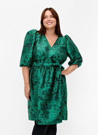 Short wrap dress with 3/4 sleeves, Green , Model
