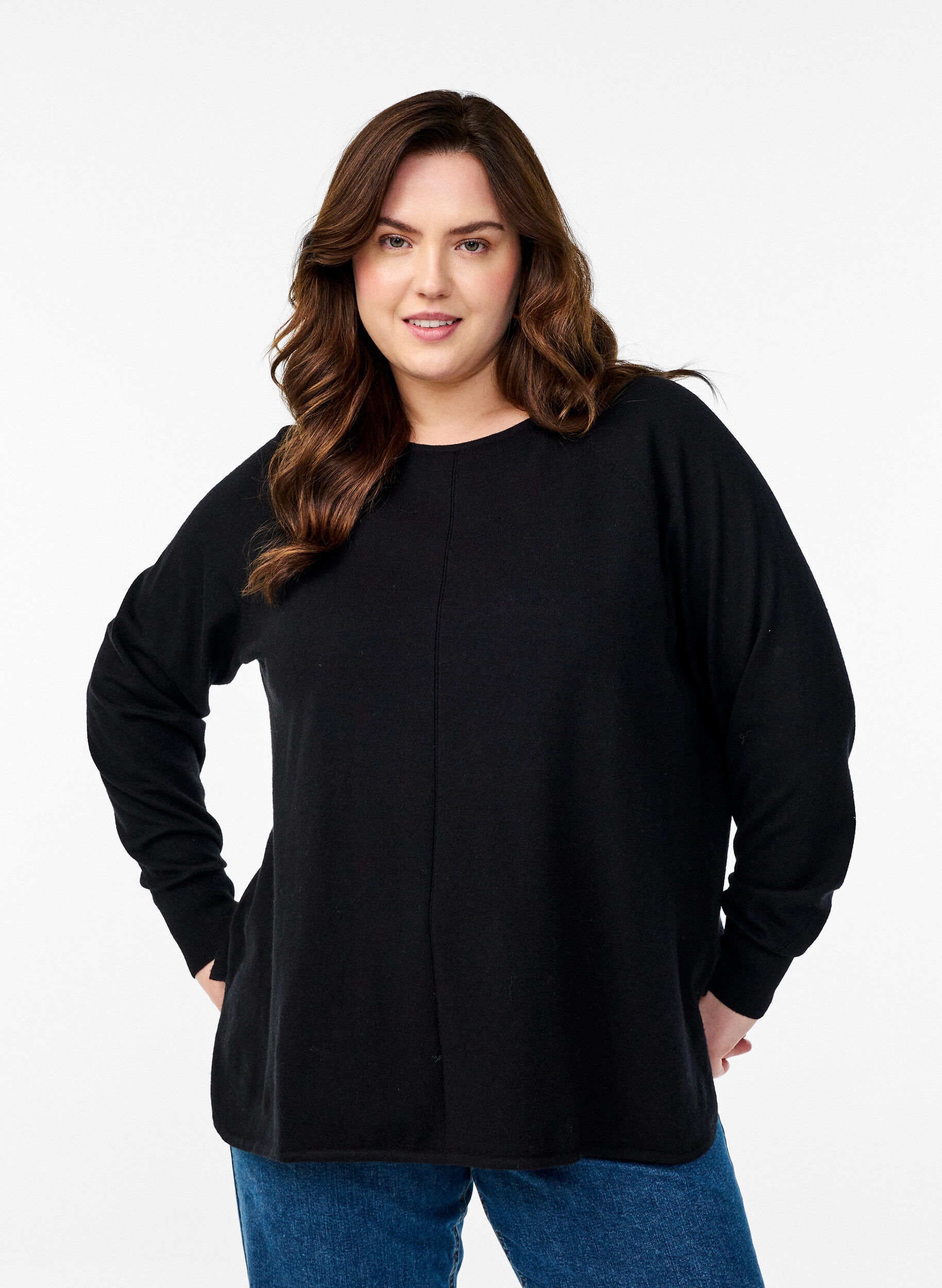 Knitted blouse with round neck and knitted pattern, Black, Model