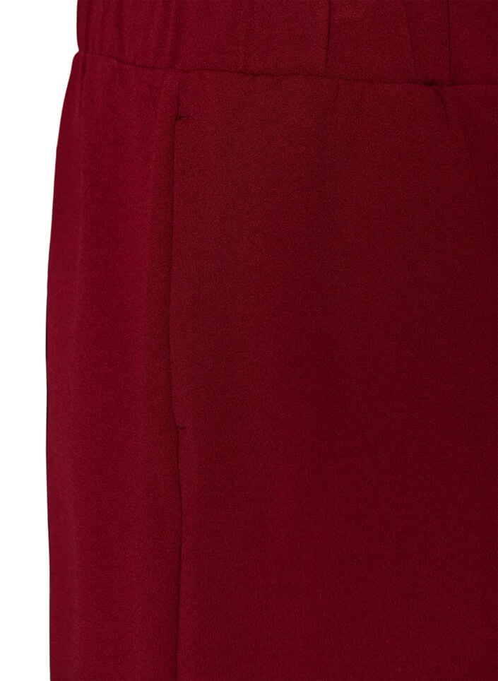 Loose shorts with pockets, Dark Bordeaux, Packshot image number 2