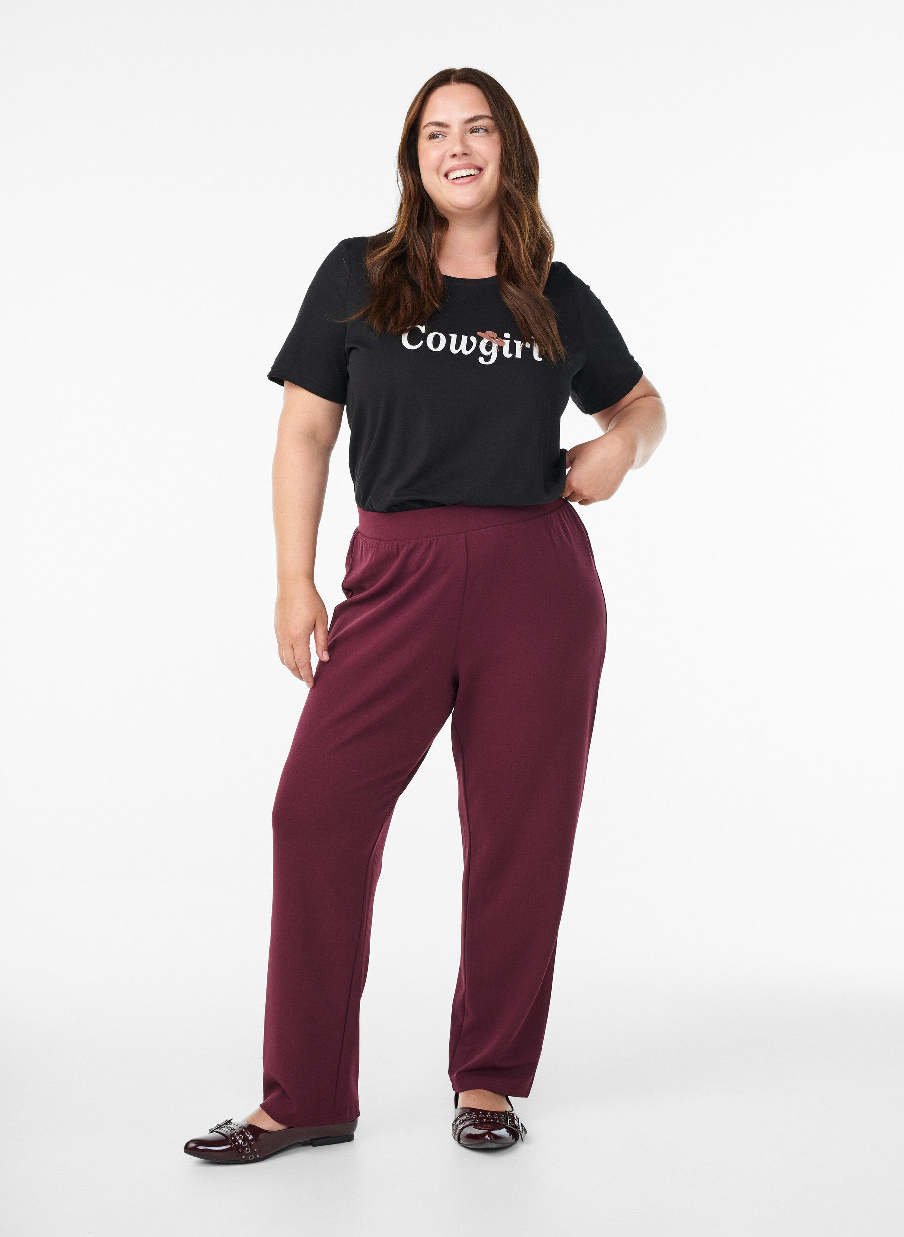 Straight fit trousers, Red, Model