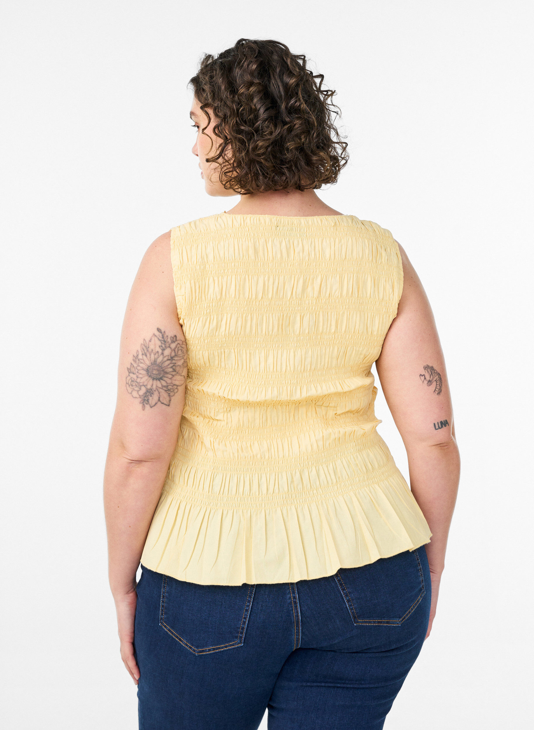 ZizzifashionSmock top with boat neck and peplum hem, Yellow, Model image number 2