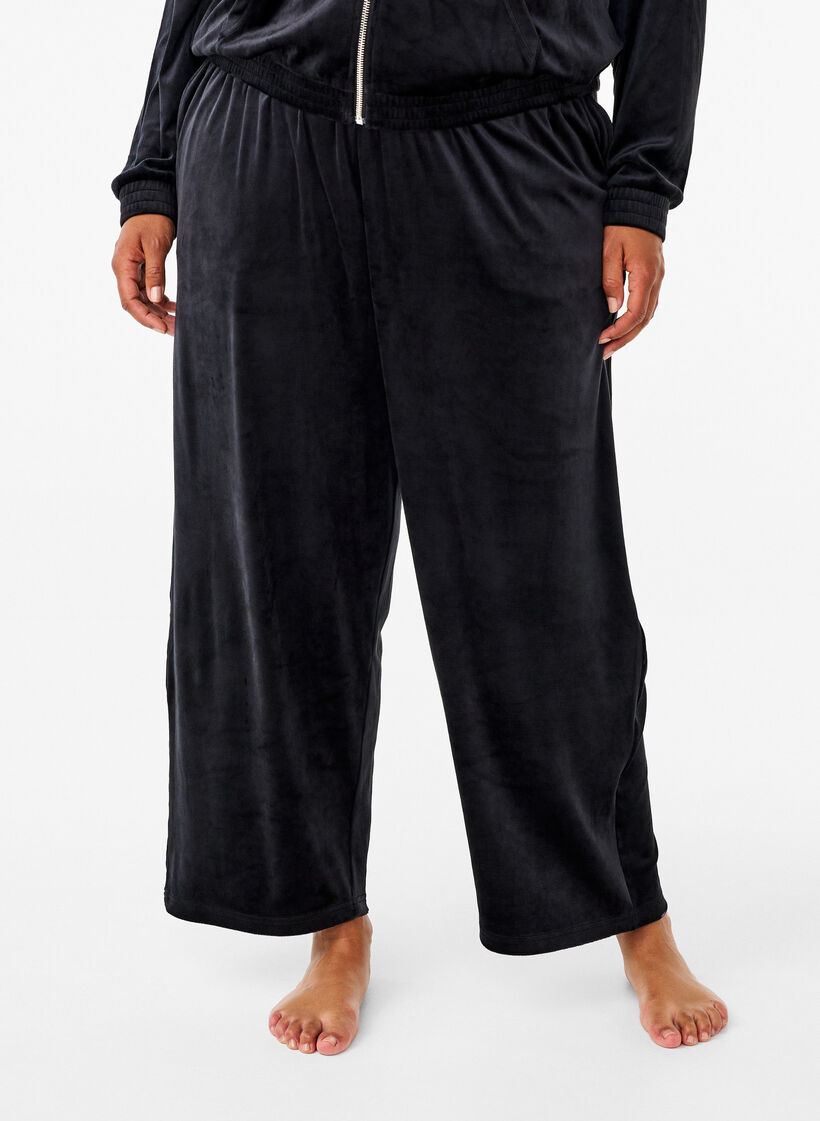 Loose velour trousers, Black, Model image number 2