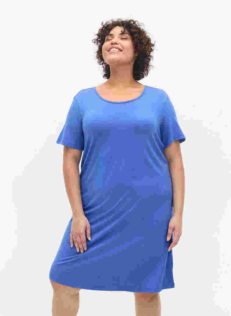 Short-sleeved viscose dress with back detail, Dazzling Blue, Model image number 0