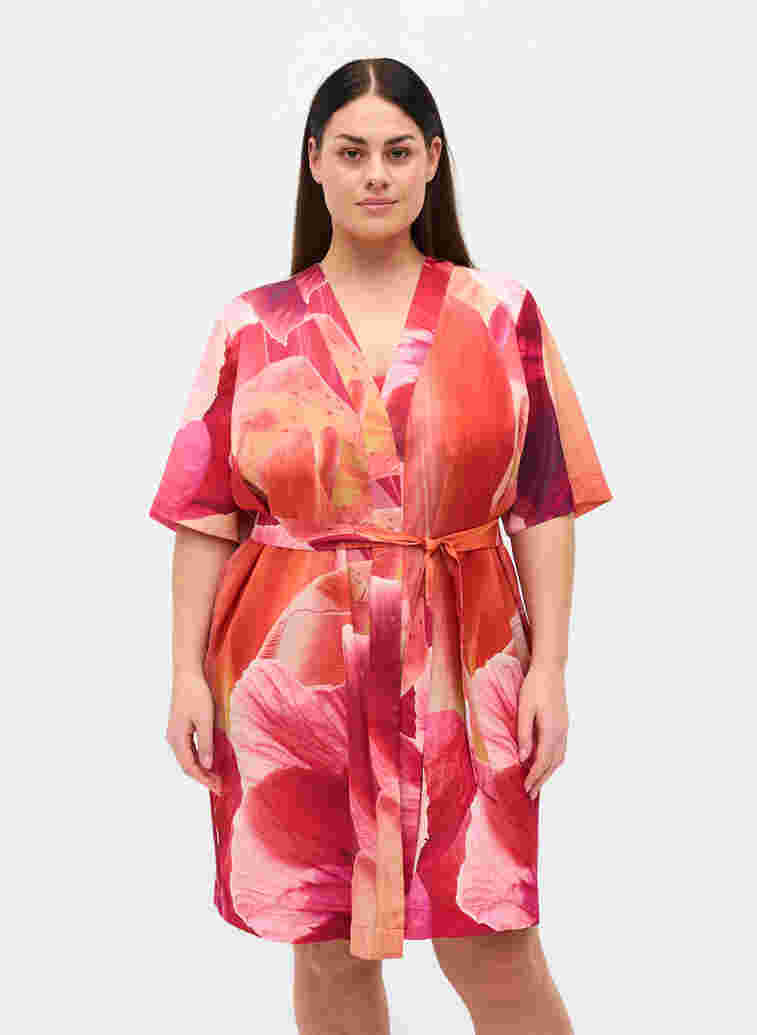 Printed robe with short sleeves, Orange Pink AOP, Model