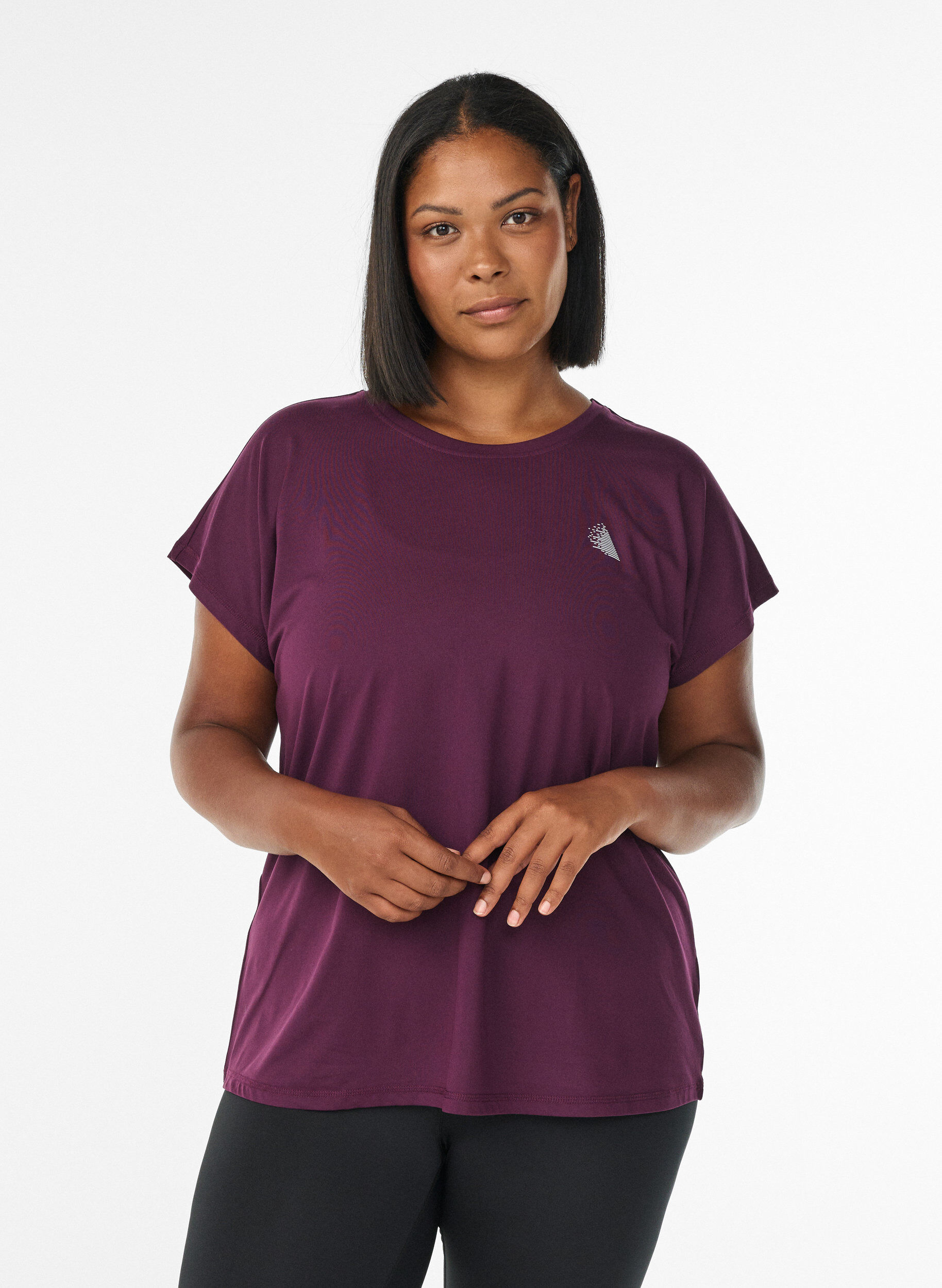 Solid-coloured training T-shirt, Purple, Model