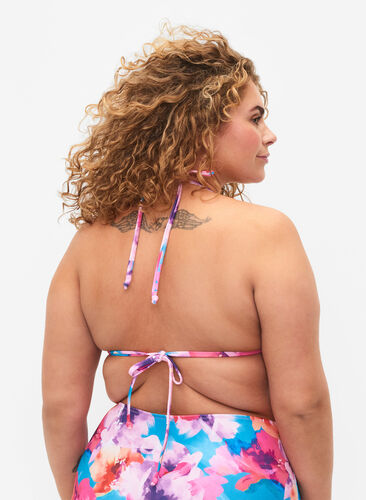 Triangle bikini bra with print, Pink Flower, Model image number 1
