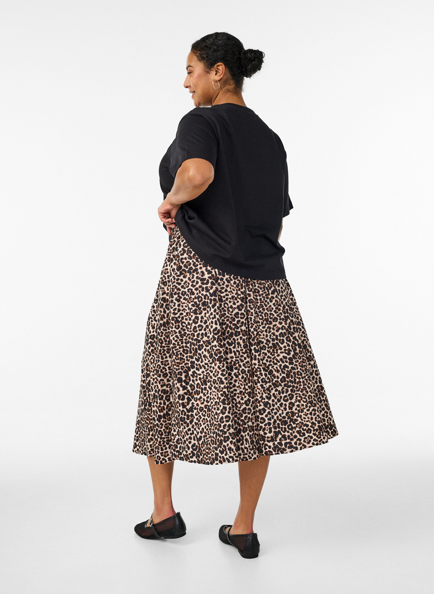 Zizzifashion A-line midi skirt with leopard print, Brown, Model image number 2