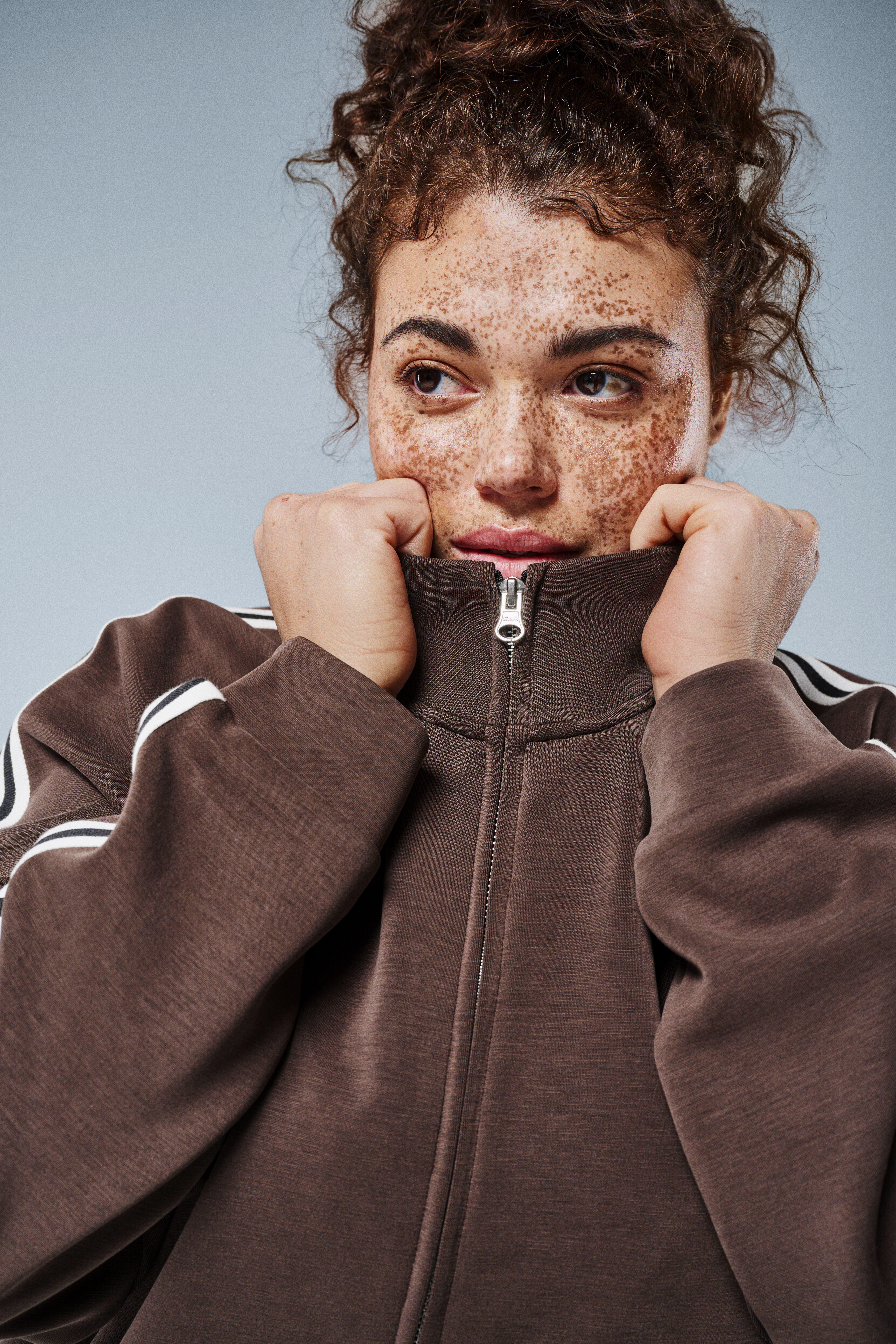 Zizzifashion Brown tracksuit, , Model