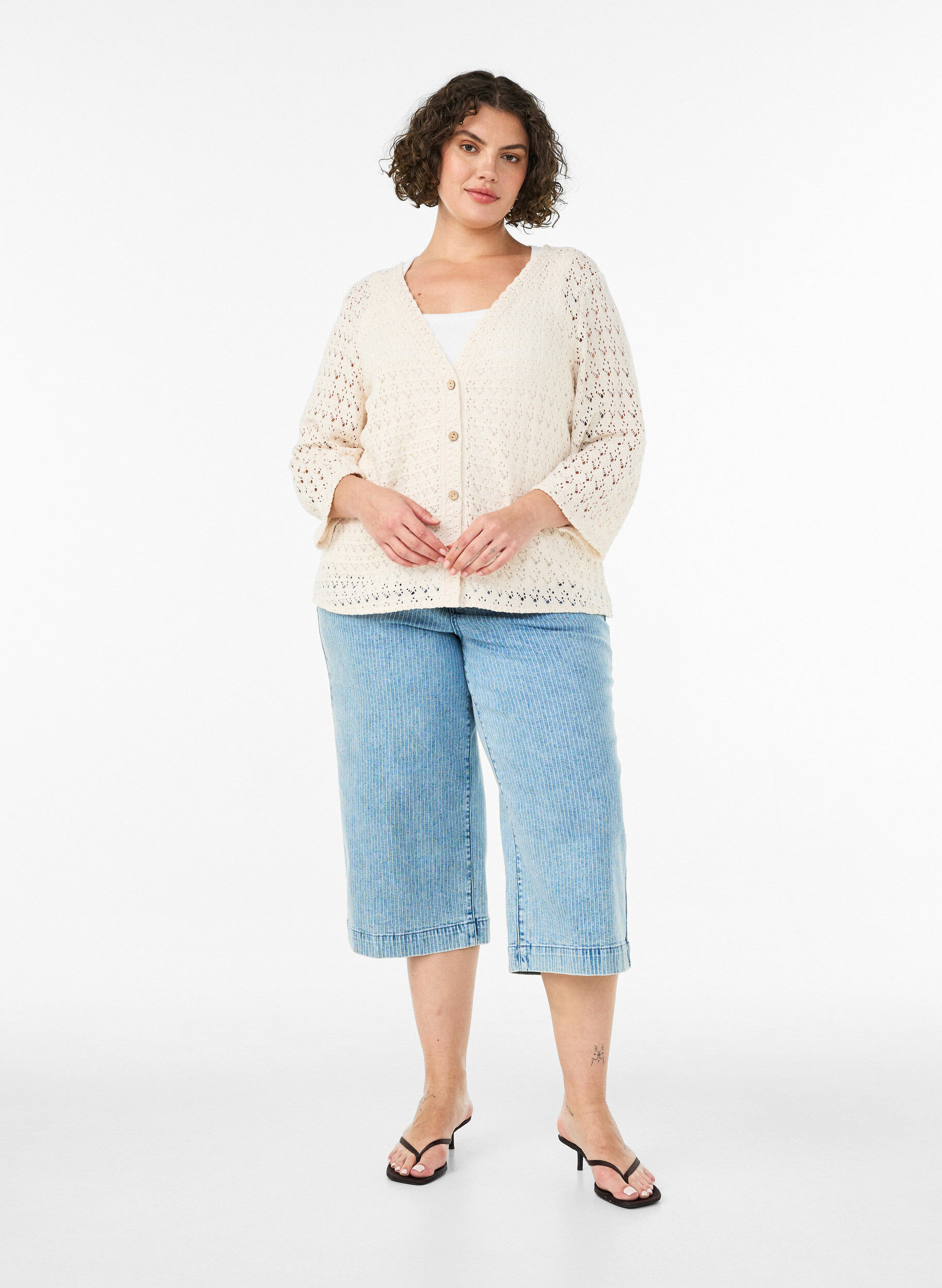 ZizzifashionKnitted cardigan with eyelet embroidery and a V-neck, Beige, Model image number 1