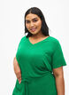 Ribbed T-shirt with LENZING™ ECOVERO™ Viscose, Jolly Green, Model image number 0