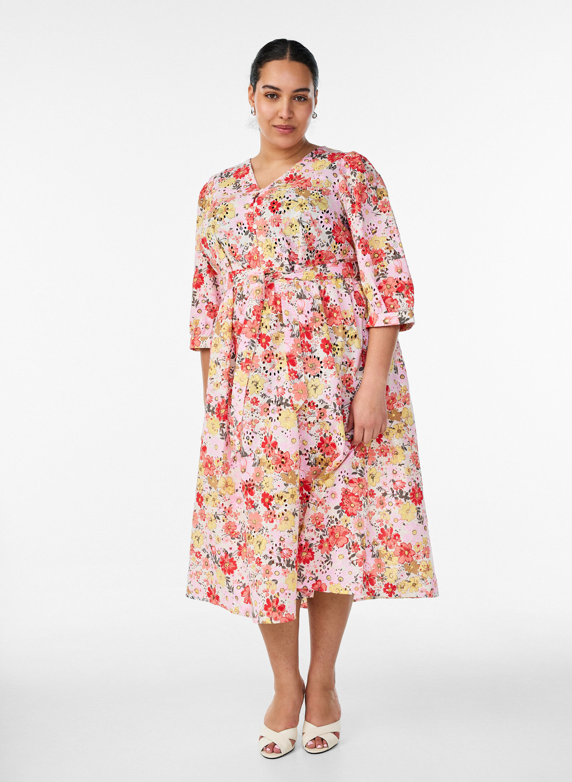 Floral midi dress with broderie anglaise and a tie-belt, Rose, Model