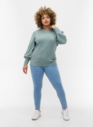 Cropped Amy jeans with a zip, Light blue denim, Model image number 0