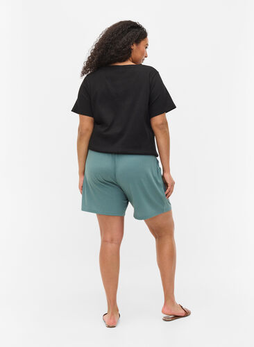 Shorts in ribbed fabric with pockets, Goblin Blue, Model image number 1