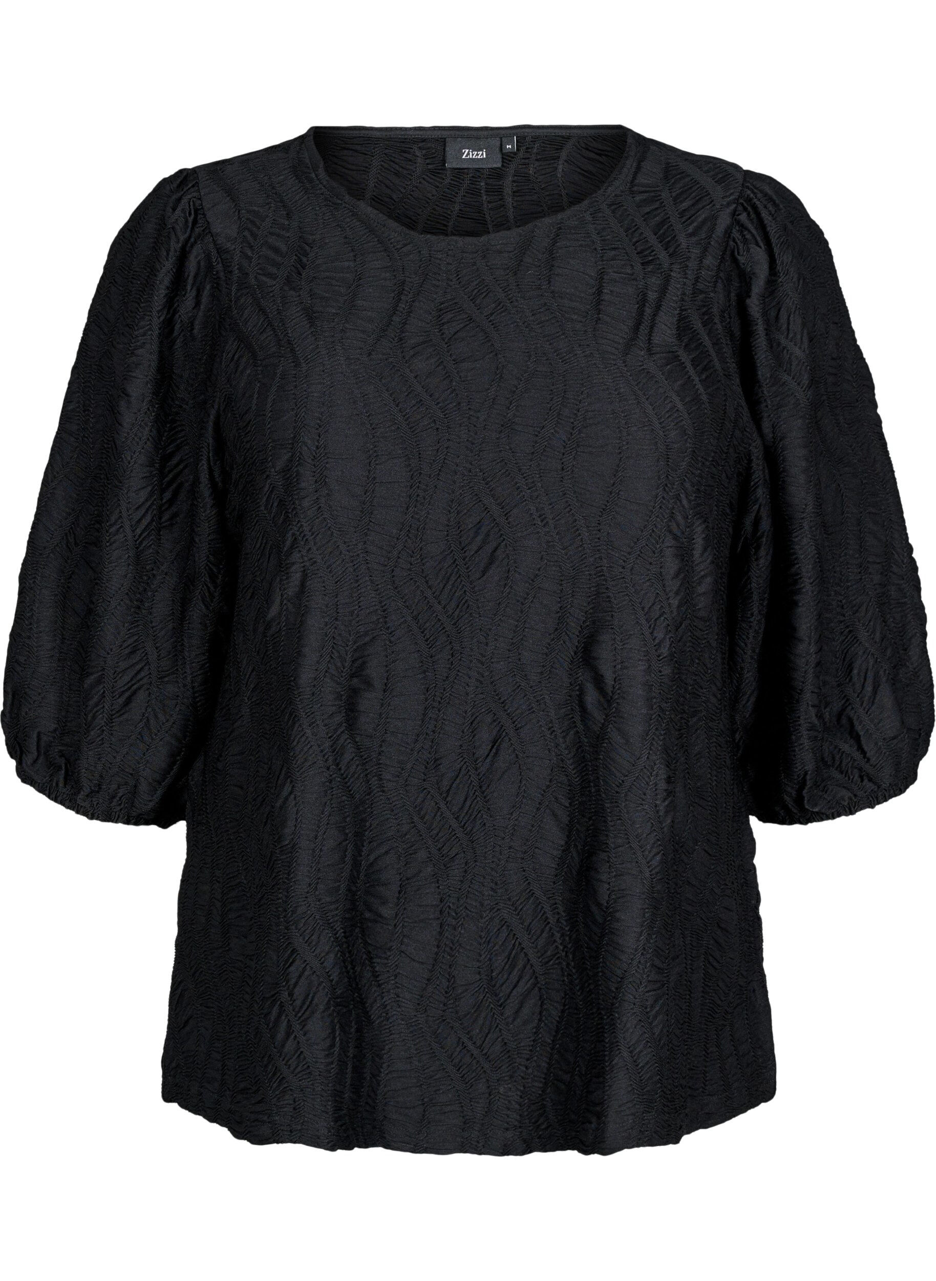 Blouse with texture and 3/4 sleeves