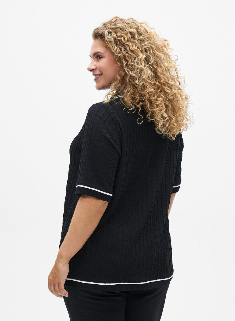 Textured jersey polo shirt with contrast trims, Black, Model image number 2