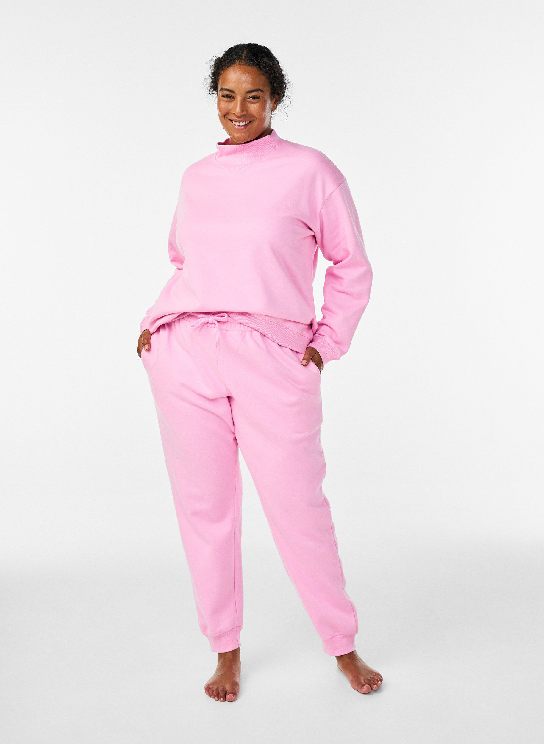 Zizzifashion Sweatshirt with high neck and long sleeves, Pink, Model image number 1