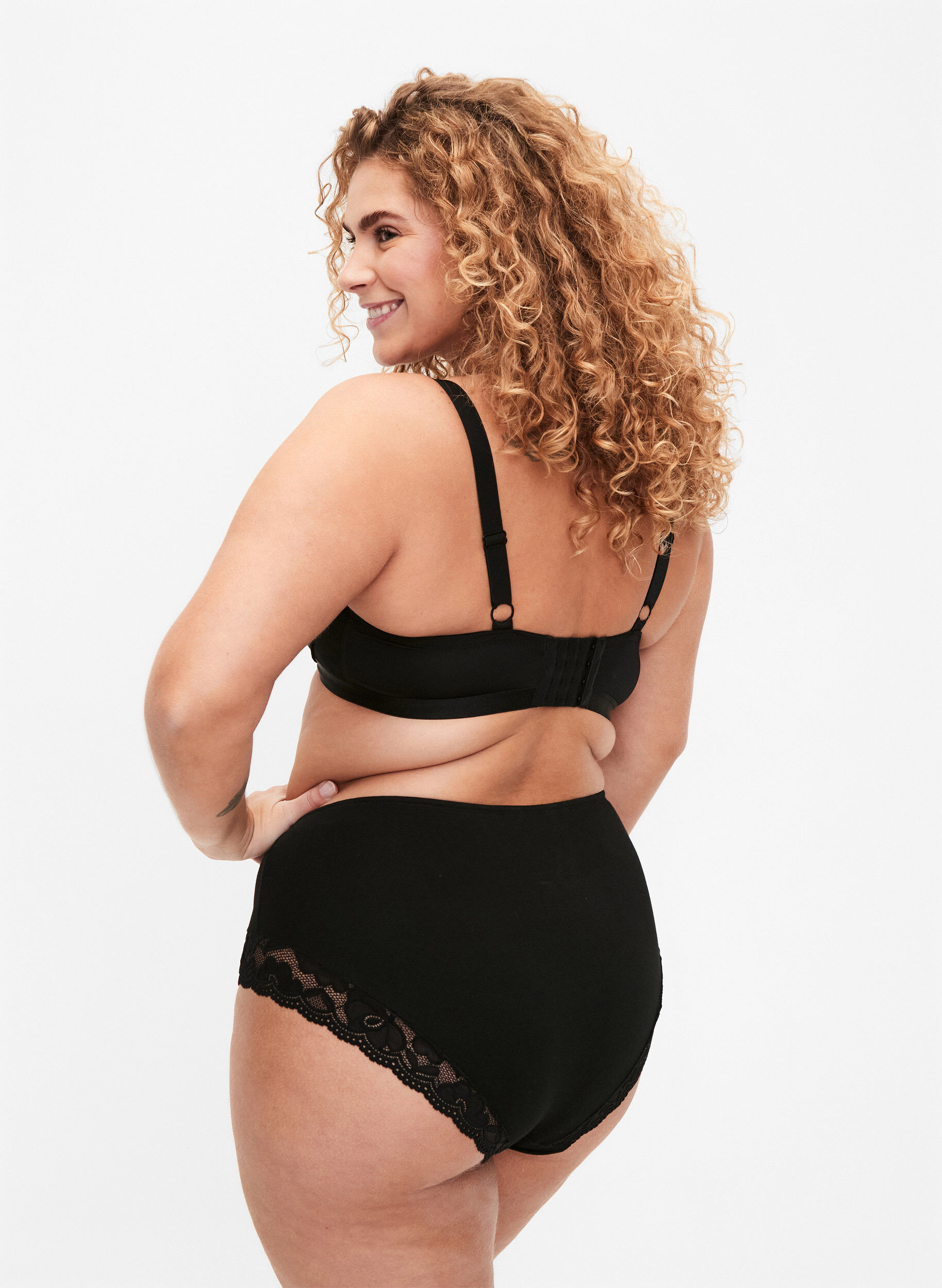 Zizzifashion 3-pack hipster knickers with lace trim, Black, Model image number 2