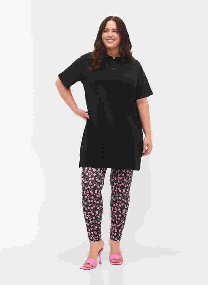Printed leggings, Black Flower AOP, Model image number 0