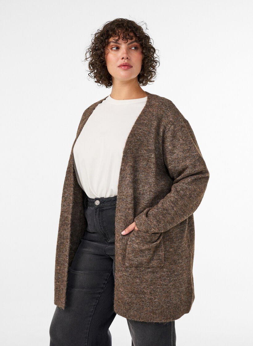 Long cardigan with pockets, Brown, Model image number 0