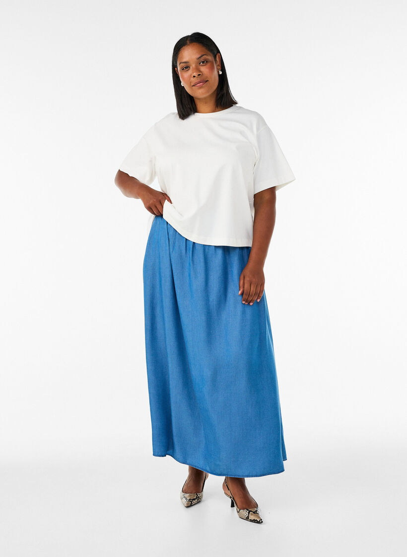Maxi skirt with a denim look in TENCEL&trade; lyocell, Blue, Model image number 0